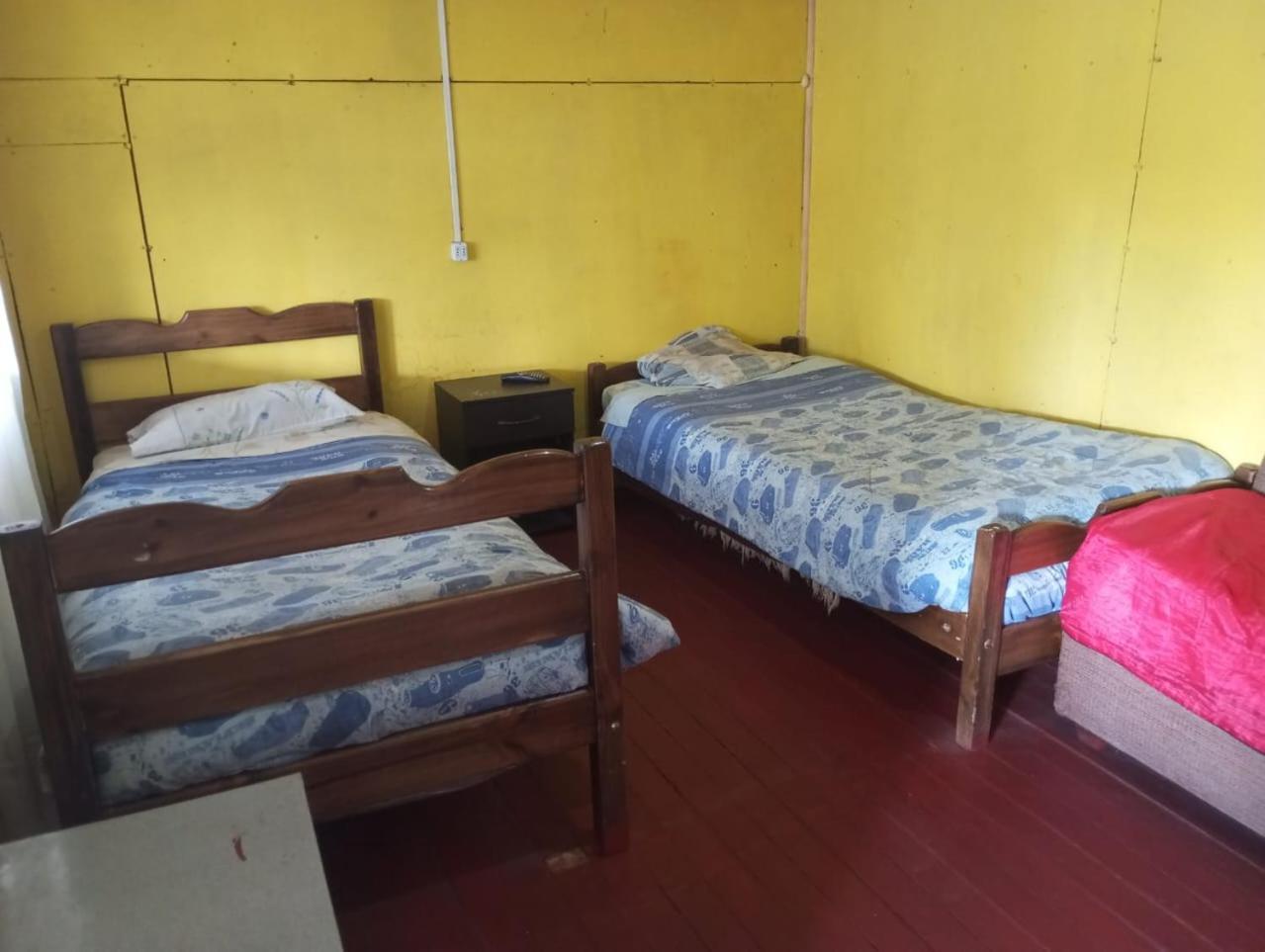 Hostal Tia Nury Negrete Luaran gambar